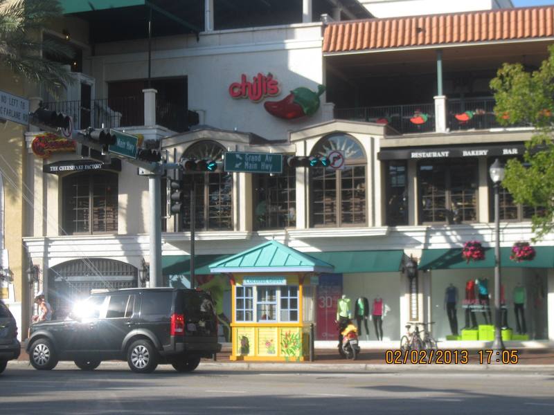 Storefronts along Grand Avenue at CocoWalk