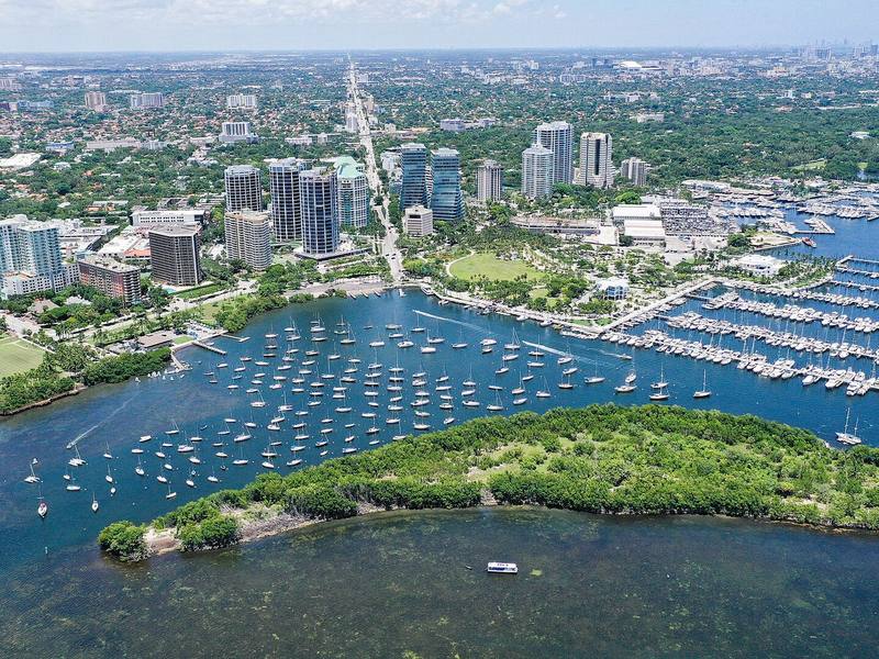 Aerial view of Coconut Grove, Dinner Key marinas and Biscayne Bay