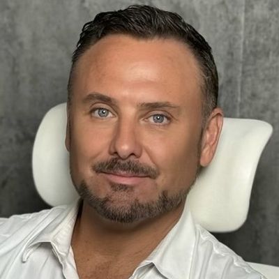 Dr. Allan Stewart, Cardiovascular Surgeon, Author and Founder, U Gen Wellness